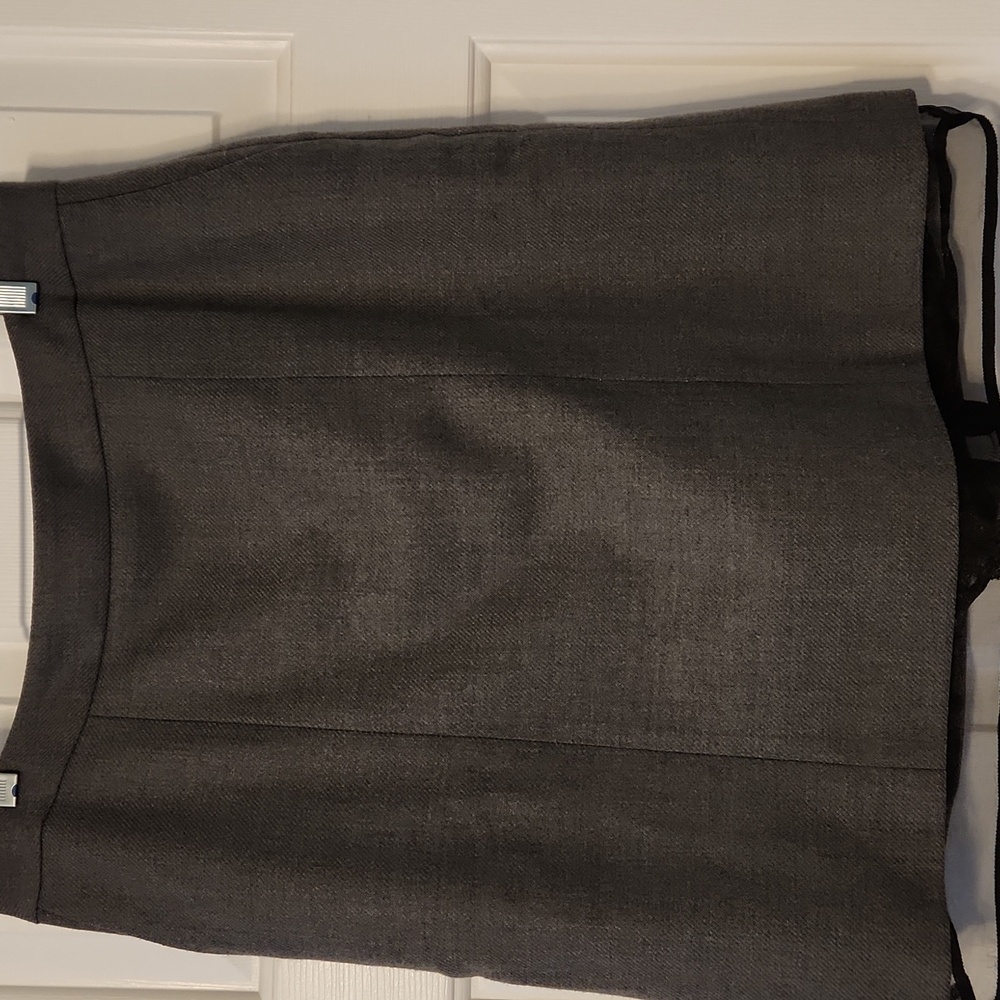 Loft Gray Wool Skirt with black 'peep' lining